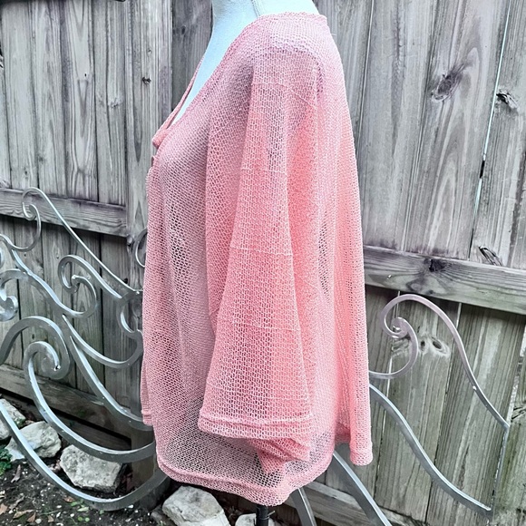 Simply Noelle Peach Mesh Top for Ladies; Size Large/XL - Picture 6 of 10